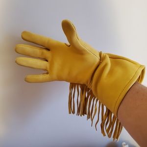 Deerskin Fringed Gloves